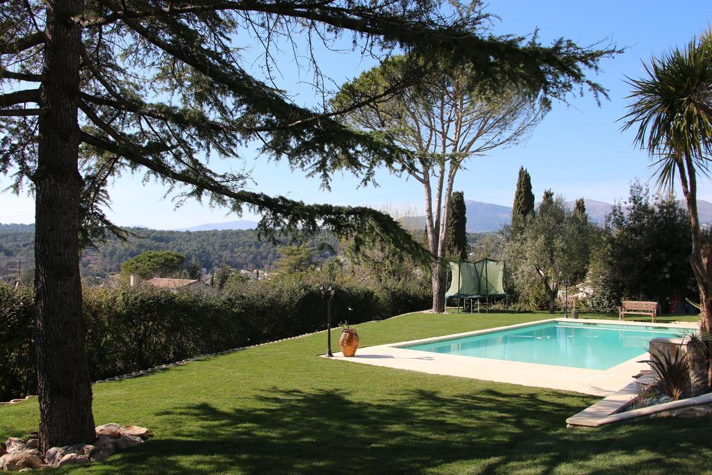Hotel La Sousta La Colle-sur-Loup Habitación foto